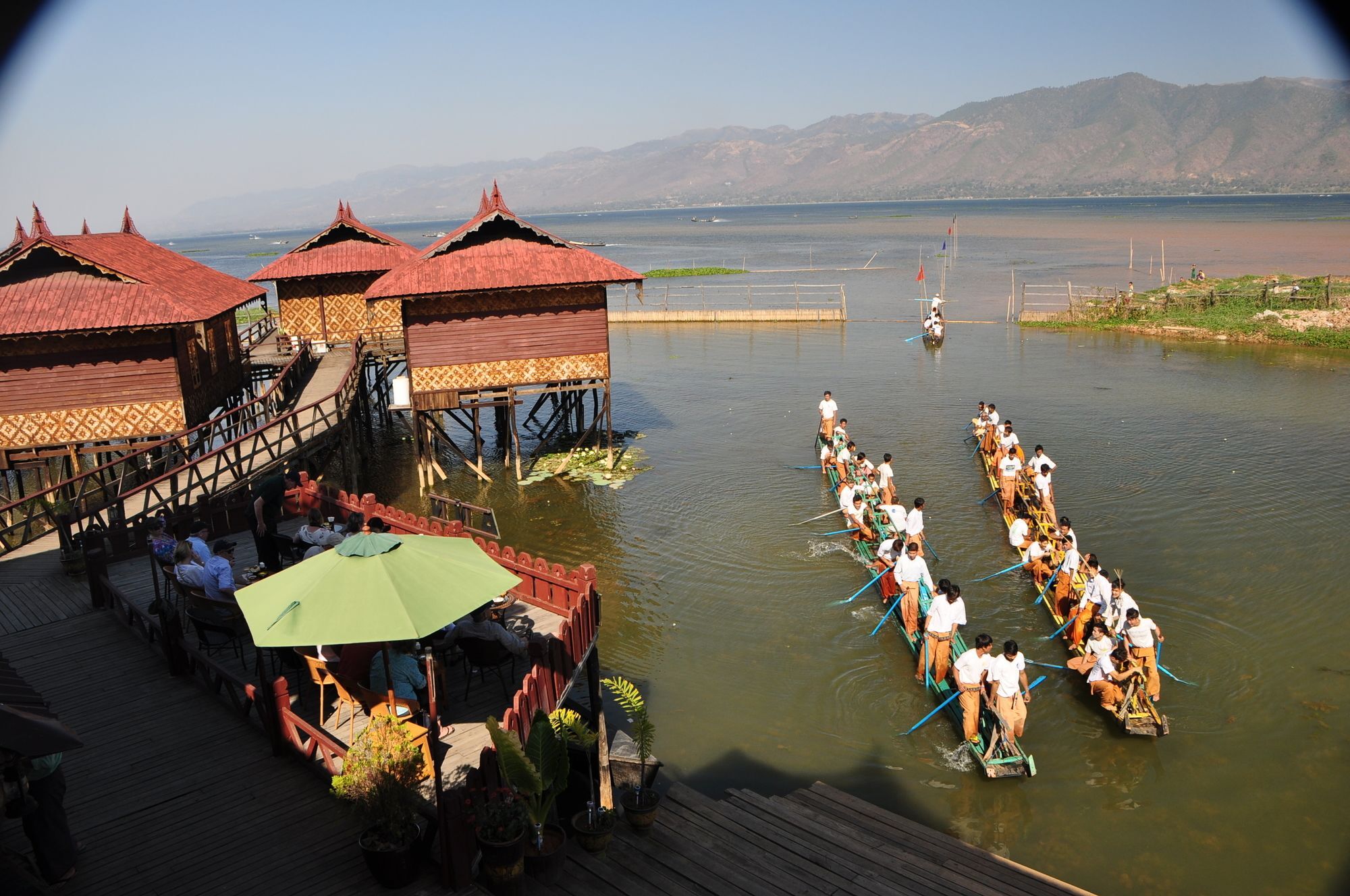 Ann Heritage Lodge Inle Lake Exteriör bild
