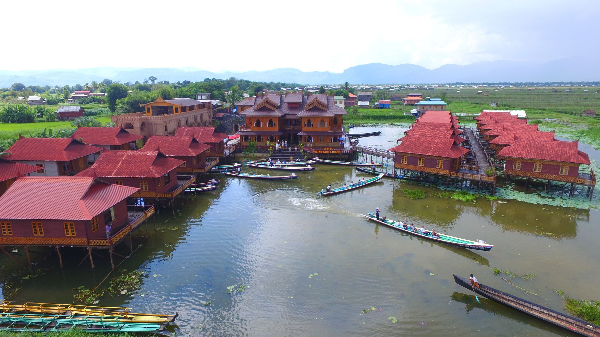 Ann Heritage Lodge Inle Lake Exteriör bild