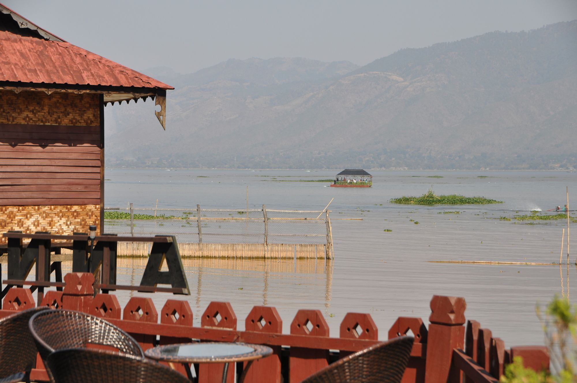 Ann Heritage Lodge Inle Lake Exteriör bild